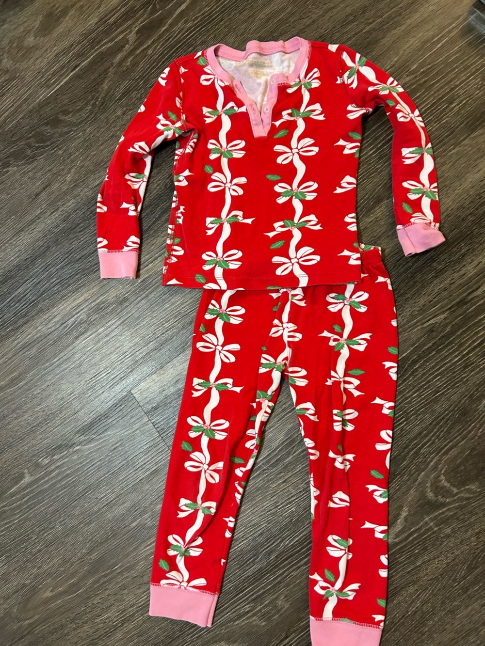 The Beaufort Bonnet Company Kids Red Bow-Print Pajama Set Girls Size 5 Christmas